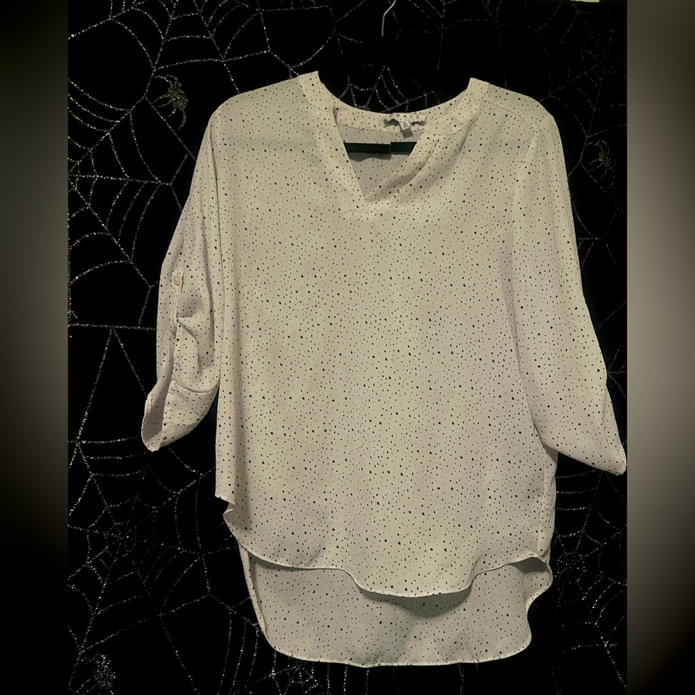 spotted b&w blouse